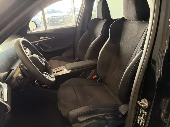 BMW X1 U11 - voiture de démonstration - Photo 16