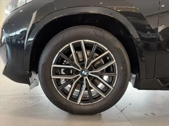 BMW X1 U11 - voiture de démonstration - Photo 20