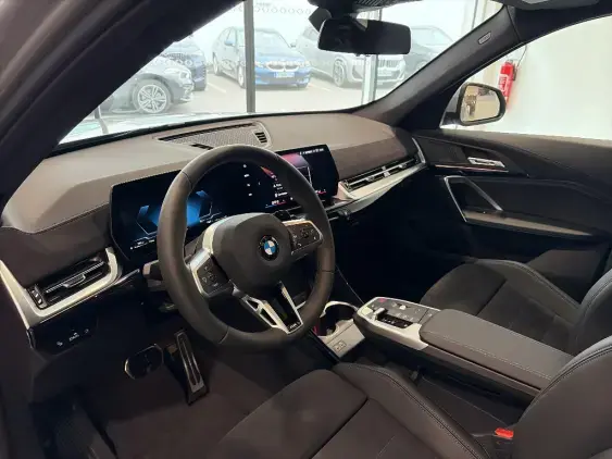 BMW X1 U11 - voiture de démonstration - Photo 11