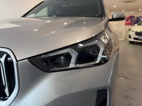 BMW X1 U11 - voiture de démonstration - Photo 12
