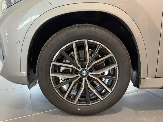 BMW X1 U11 - voiture de démonstration - Photo 20