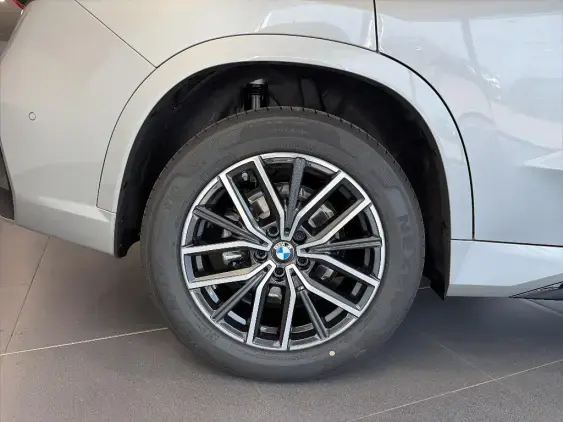 BMW X1 U11 - voiture de démonstration - Photo 22