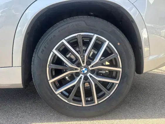 BMW X1 U11 - voiture de démonstration - Photo 13