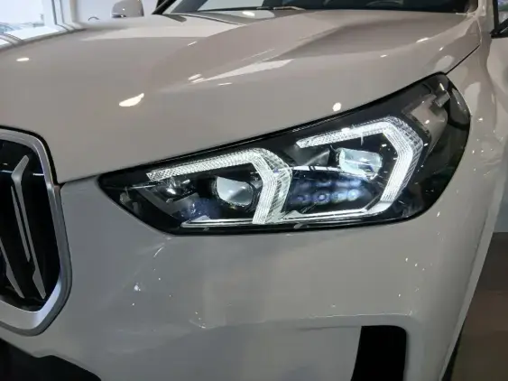 BMW X1 U11 - voiture de démonstration - Photo 19