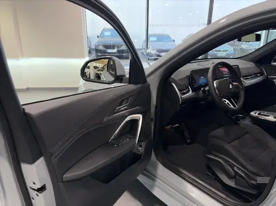 BMW X2 U10 - voiture de démonstration - Photo 15