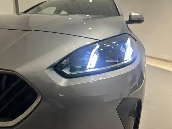 BMW SERIE 1 F70 - voiture de démonstration - Photo 16