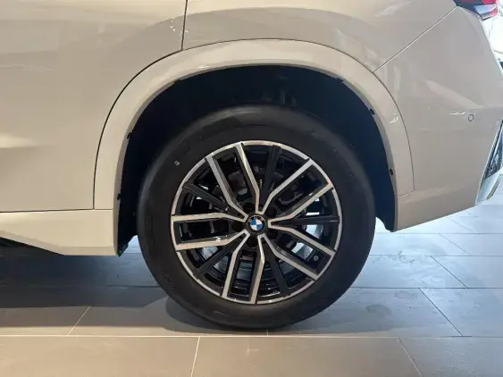 BMW X1 U11 - voiture de démonstration - Photo 19