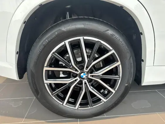 BMW X1 U11 - voiture de démonstration - Photo 20