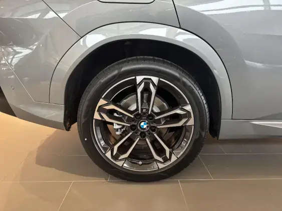 BMW iX2 U10 - voiture de démonstration - Photo 20