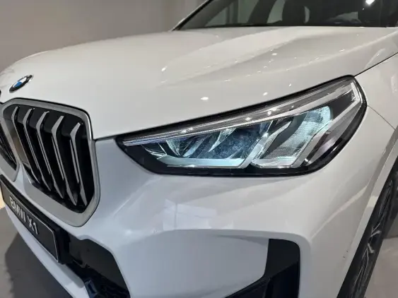 BMW X1 U11 - voiture de démonstration - Photo 17