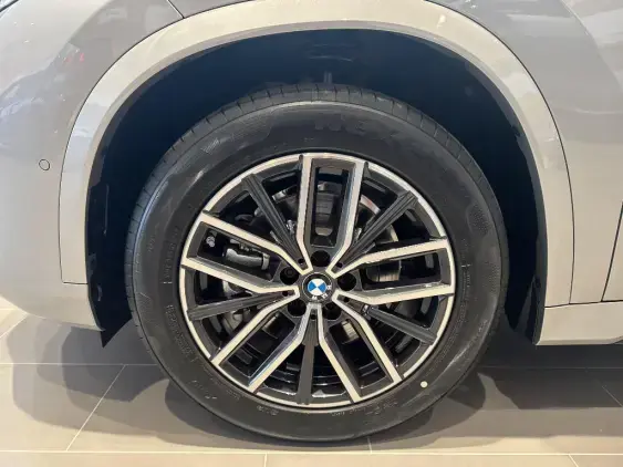 BMW X1 U11 - voiture de démonstration - Photo 18