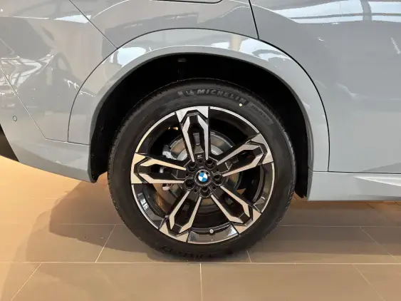 BMW iX2 U10 - voiture de démonstration - Photo 20