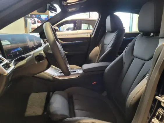 BMW i4 G26 LCI - voiture de démonstration - Photo 18