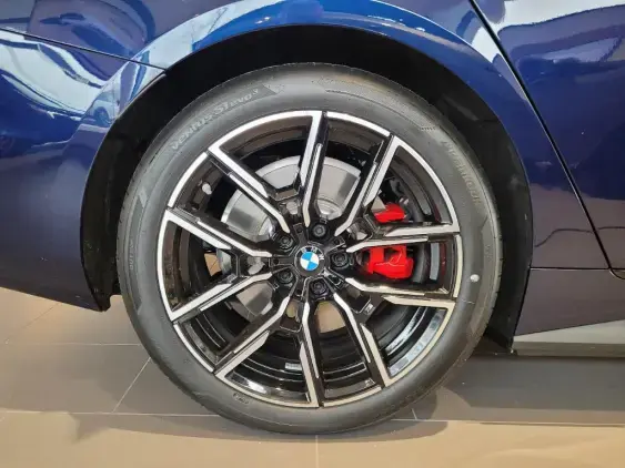 BMW i4 G26 LCI - voiture de démonstration - Photo 24