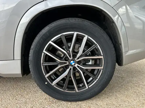 BMW X1 U11 - voiture de démonstration - Photo 19