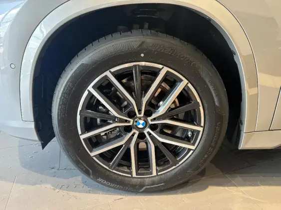 BMW X1 U11 - voiture de démonstration - Photo 18