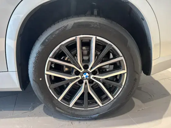 BMW X1 U11 - voiture de démonstration - Photo 19