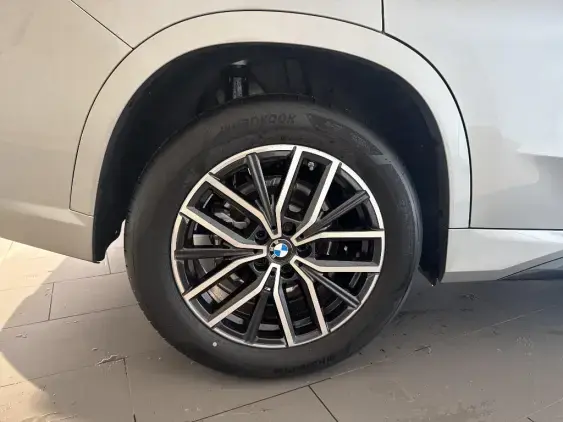 BMW X1 U11 - voiture de démonstration - Photo 20