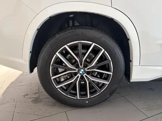 BMW X1 U11 - voiture de démonstration - Photo 20