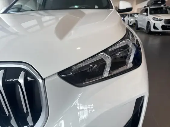 BMW X1 U11 - voiture de démonstration - Photo 17