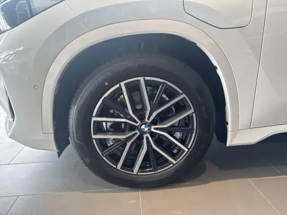 BMW X1 U11 - voiture de démonstration - Photo 18