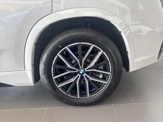 BMW X1 U11 - voiture de démonstration - Photo 19