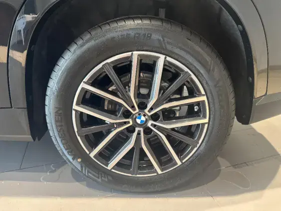 BMW X1 U11 - voiture de démonstration - Photo 19