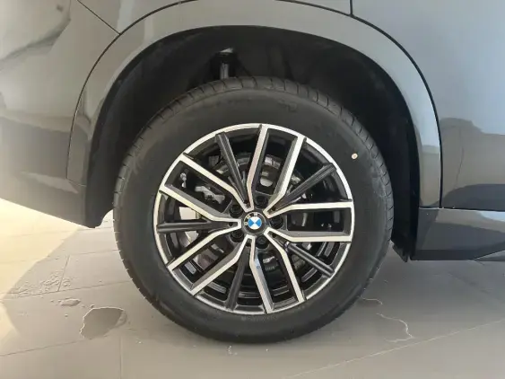 BMW X1 U11 - voiture de démonstration - Photo 20