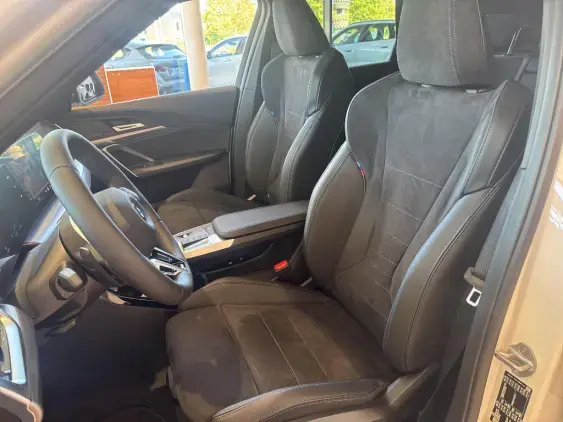 BMW iX1 U11 - voiture de démonstration - Photo 16