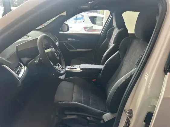 BMW X1 U11 - voiture de démonstration - Photo 16