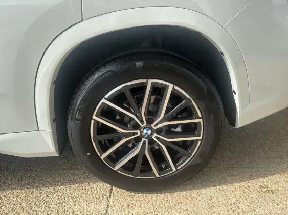 BMW X1 U11 - voiture de démonstration - Photo 18