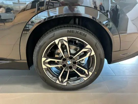 BMW iX2 U10 - voiture de démonstration - Photo 19