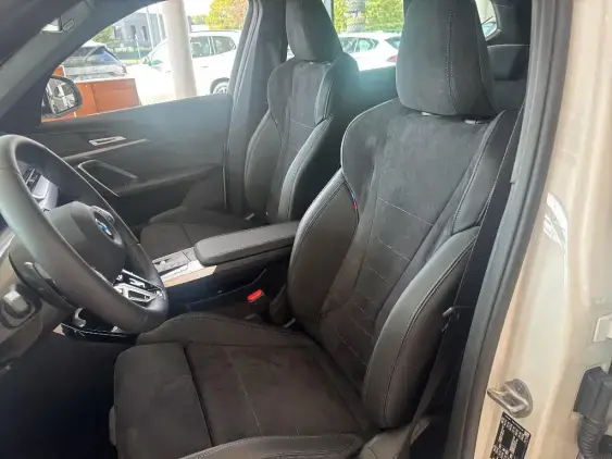 BMW X1 U11 - voiture de démonstration - Photo 16