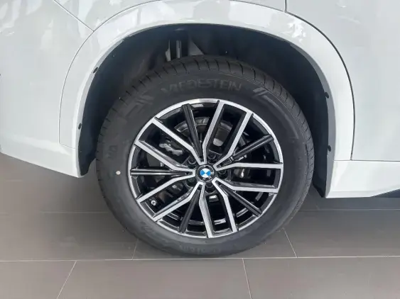 BMW X1 U11 - voiture de démonstration - Photo 19