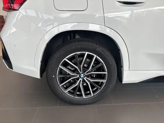 BMW X1 U11 - voiture de démonstration - Photo 20
