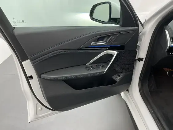 BMW X1 U11 - voiture de démonstration - Photo 19