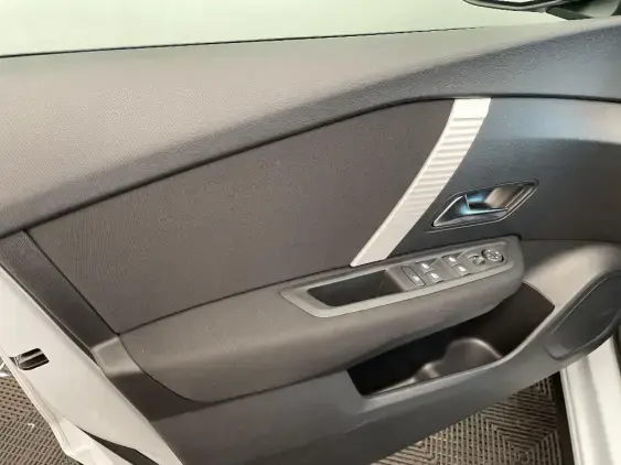 CITROEN C4 III - voiture de démonstration - Photo 19