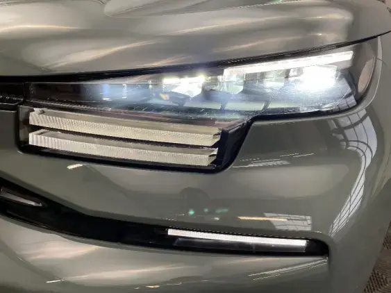 CITROEN C4 III - voiture de démonstration - Photo 22