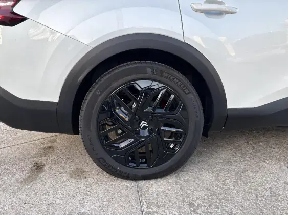 CITROEN C4 X ELECTRIQUE - voiture de démonstration - Photo 24