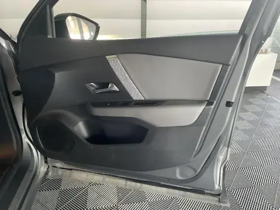 CITROEN C4 III - voiture de démonstration - Photo 16