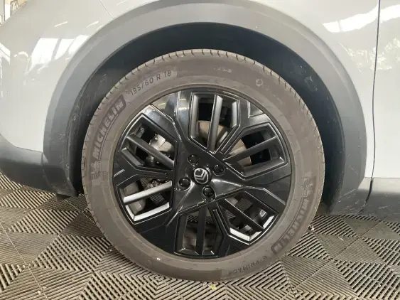 CITROEN C4 III - voiture de démonstration - Photo 23