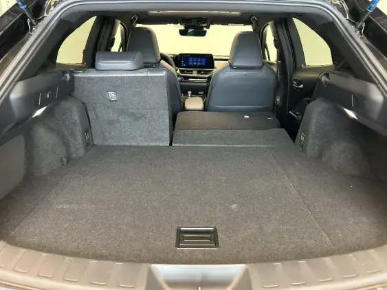 LEXUS UX - voiture de démonstration - Photo 16