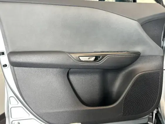 LEXUS RZ - voiture de démonstration - Photo 19