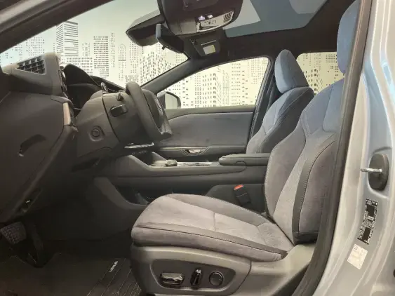 LEXUS RZ - voiture de démonstration - Photo 18
