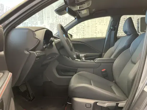 LEXUS LBX - voiture de démonstration - Photo 18