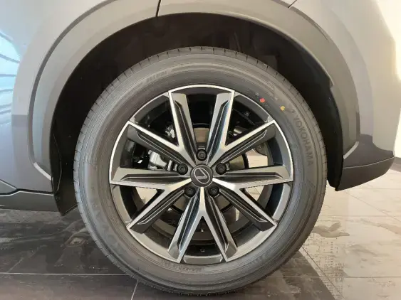 LEXUS LBX - voiture de démonstration - Photo 23