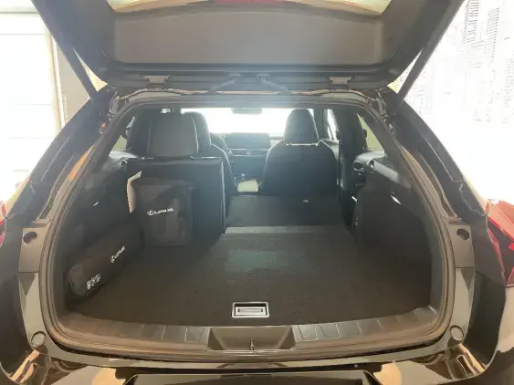 LEXUS UX - voiture de démonstration - Photo 16