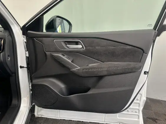 NISSAN QASHQAI III - voiture de démonstration - Photo 17