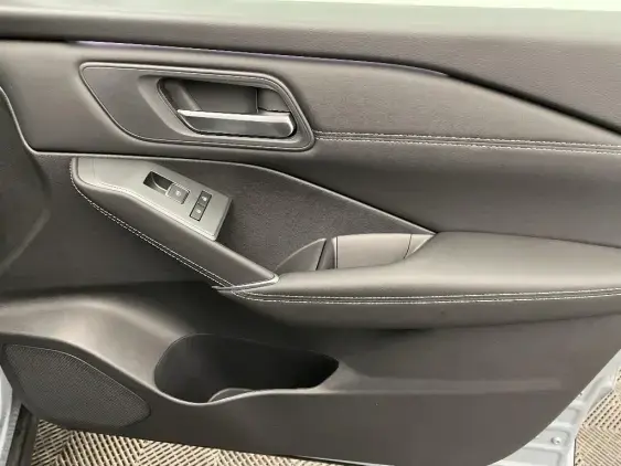 NISSAN QASHQAI III - voiture de démonstration - Photo 20