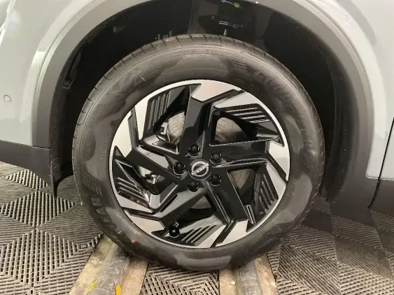 NISSAN QASHQAI III - voiture de démonstration - Photo 23